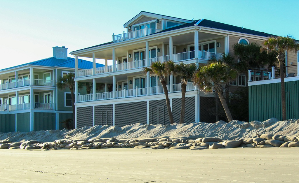 Can You Earn Enough from a Rental Property to Travel?